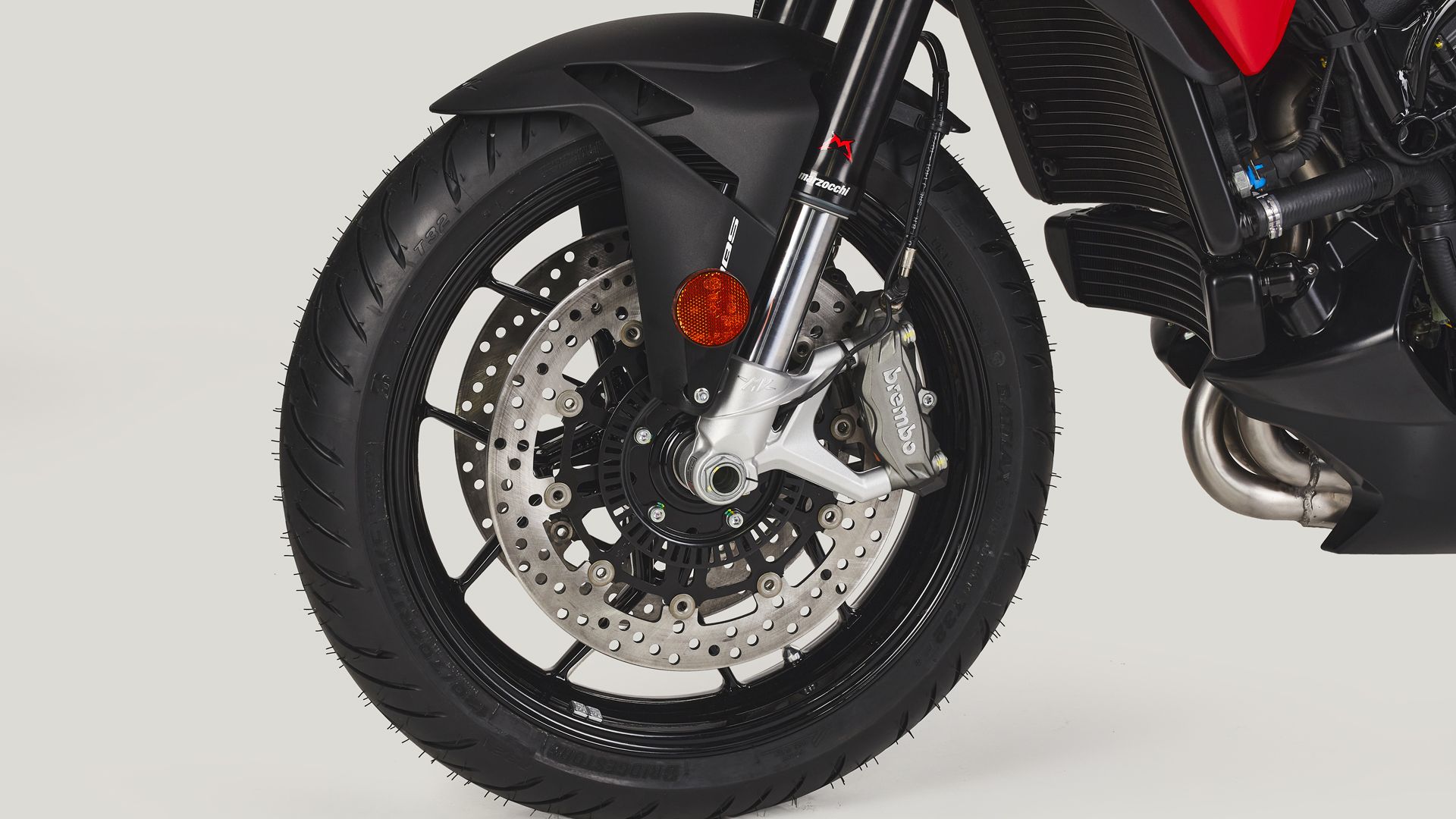 MV Agusta Turismo Veloce Rosso 2021 05
