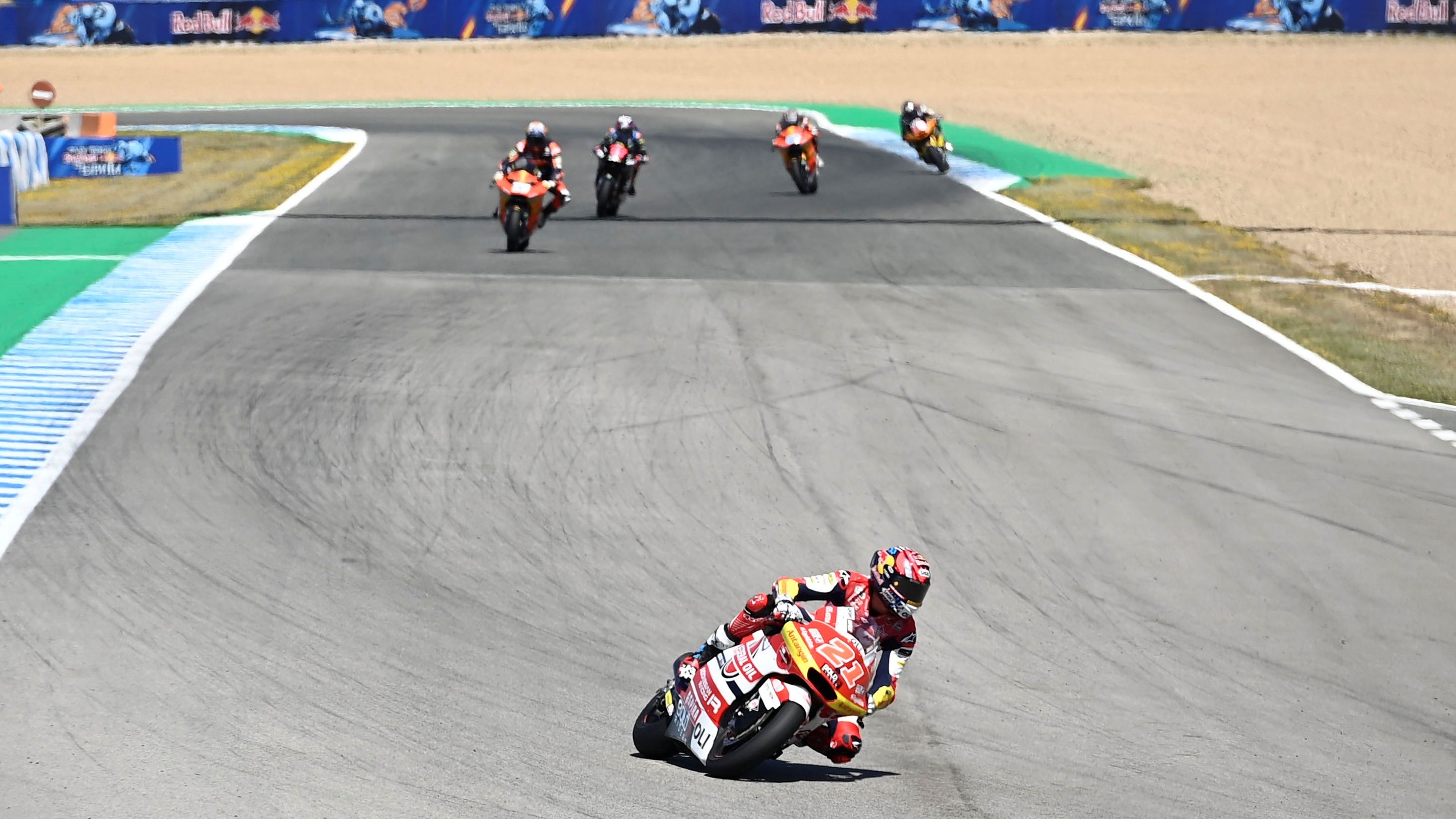Fabio Di Giannantonio se escapa rumbo a una victoria incontestable en Jerez