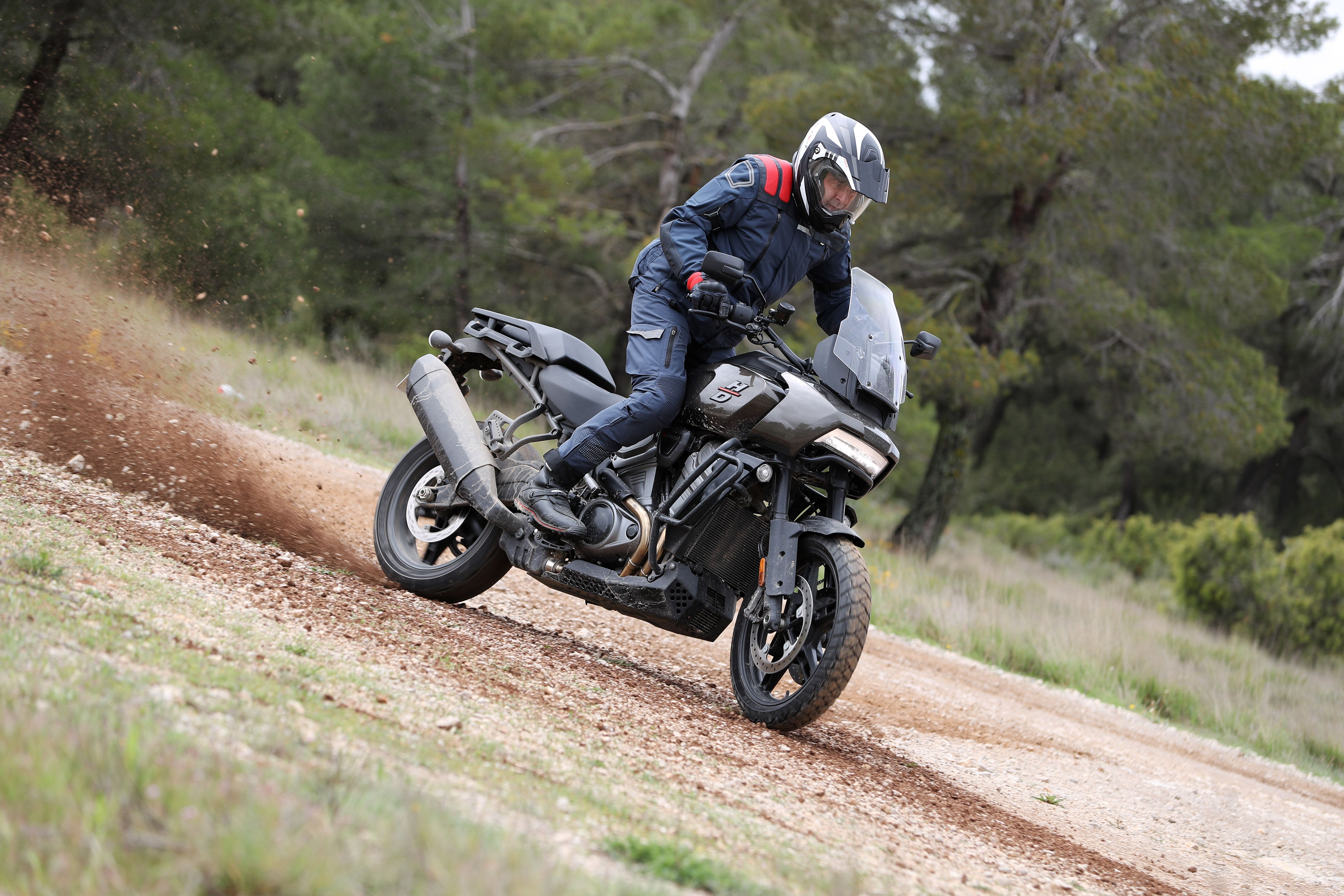 HD PAN AMERICA 1250