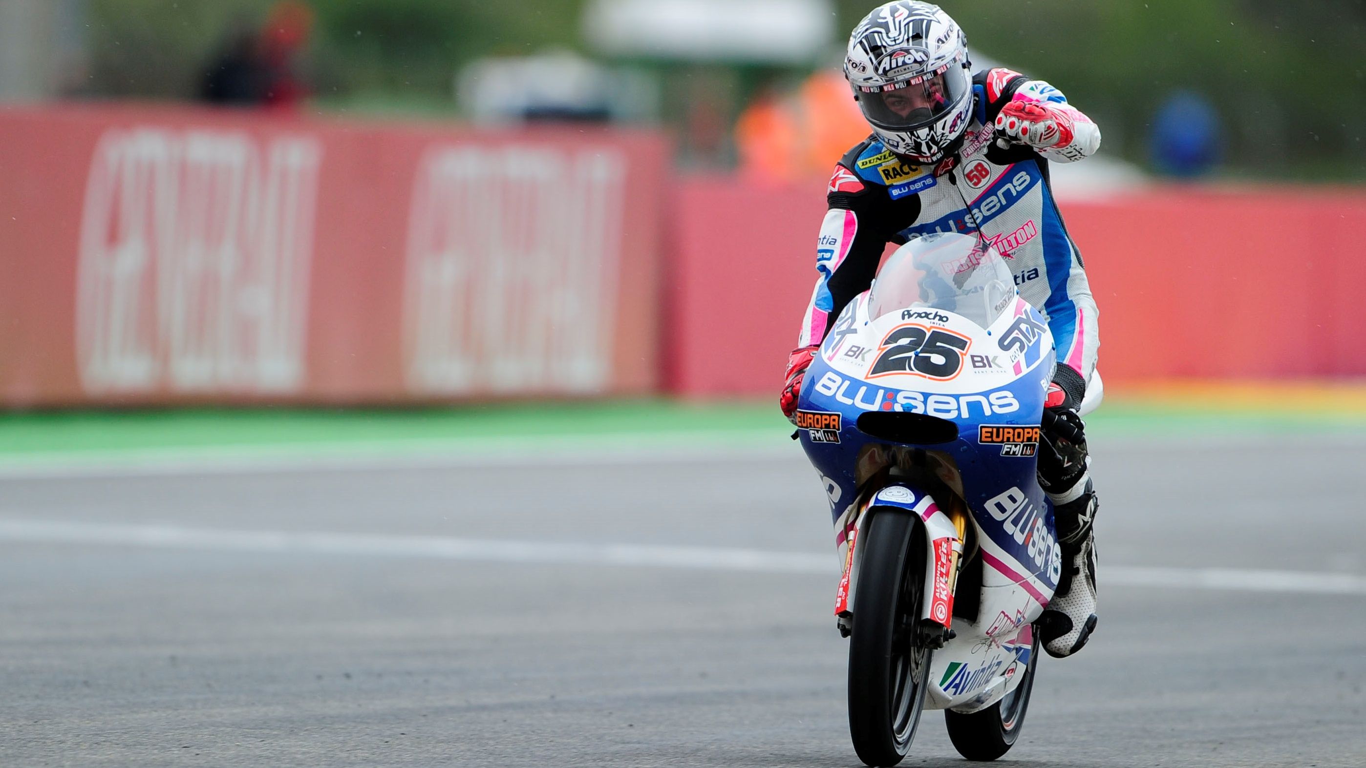 Maverick Viñales consiguió la hasta ahora última victoria de Aprilia en la carrera de 125cc de Valencia 2011