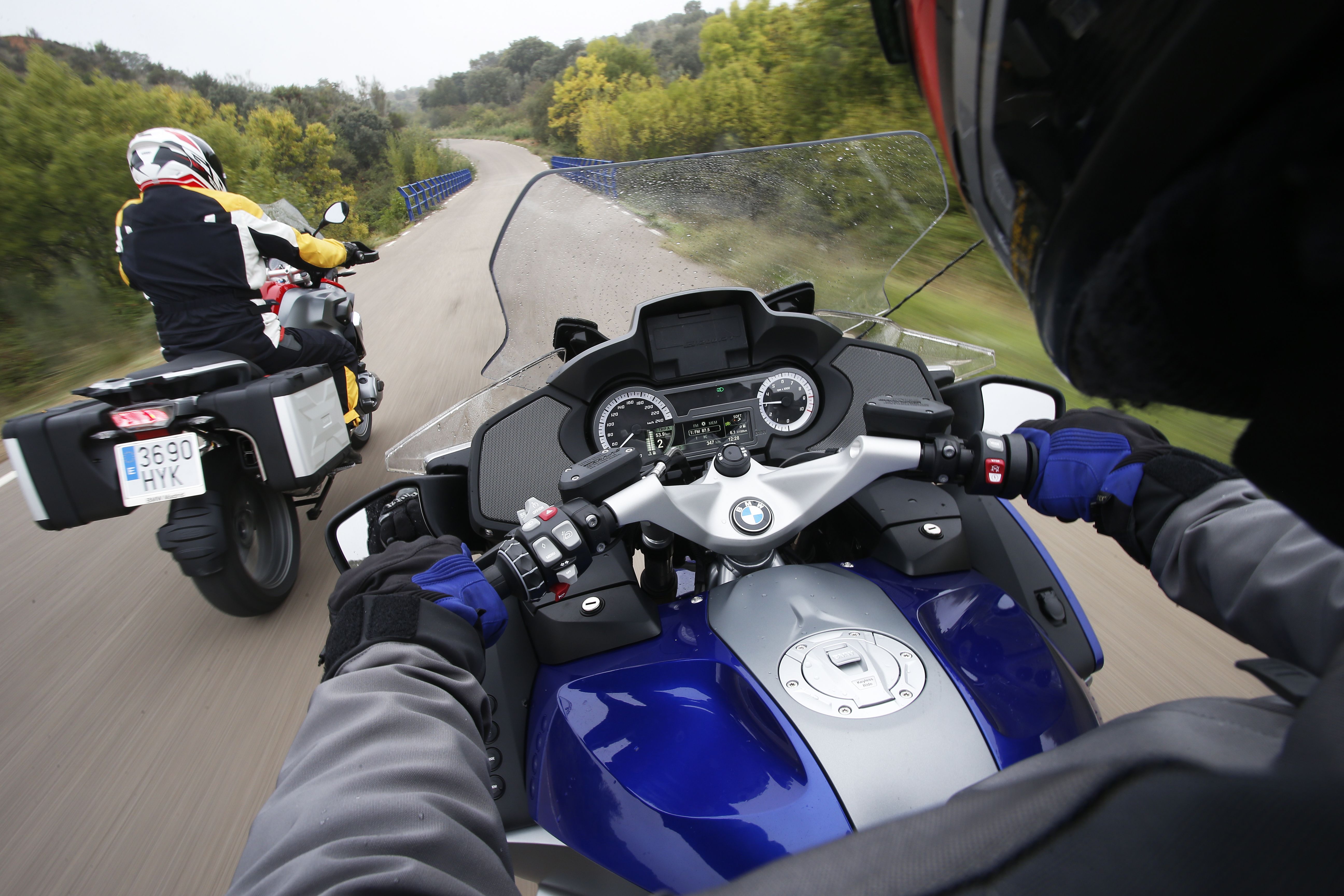 La reforma de la Ley de Tráfico recibe enmiendas desde las motos.