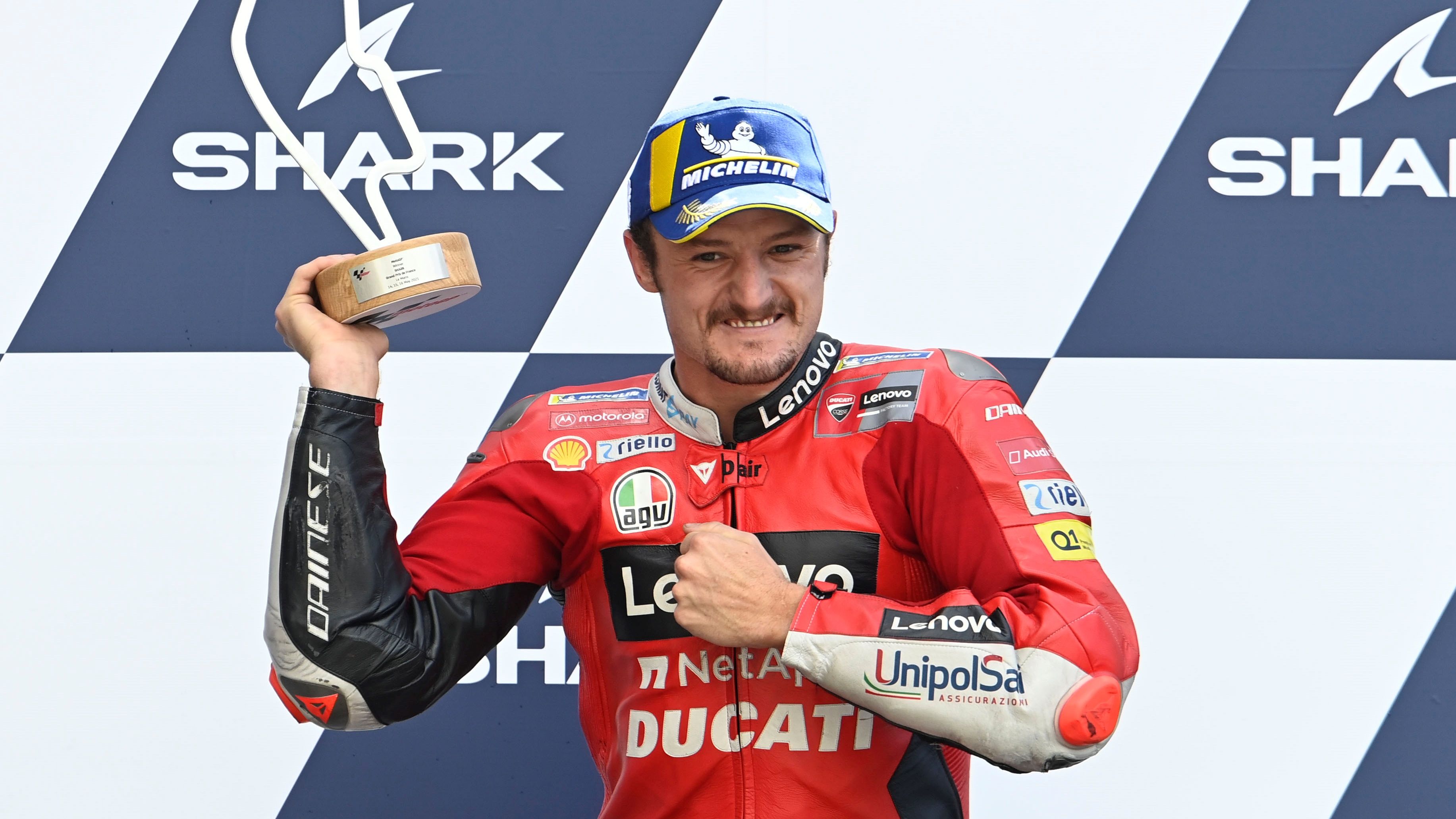 Jack Miller en el podio de Le Mans 2021