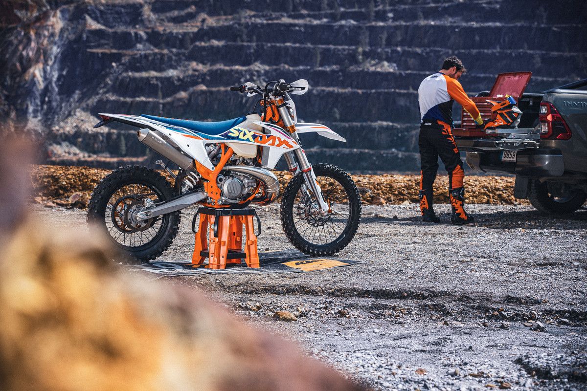 KTM 250 EXC TPI SIX DAYS 2022 1