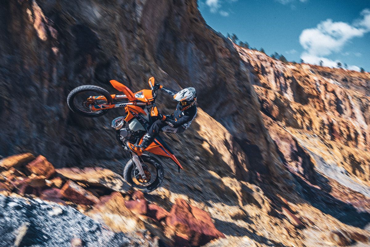 KTM 300 EXC TPI 2022 3