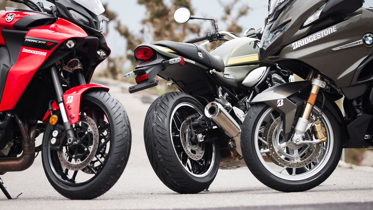 Bridgestone Battlax Sport-Touring T32