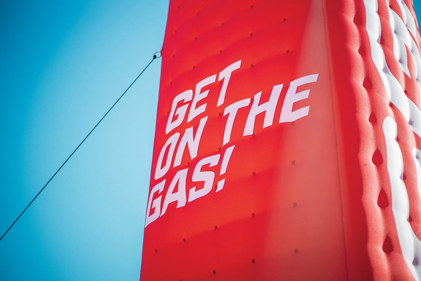 UNITED IN DIRT GASGAS