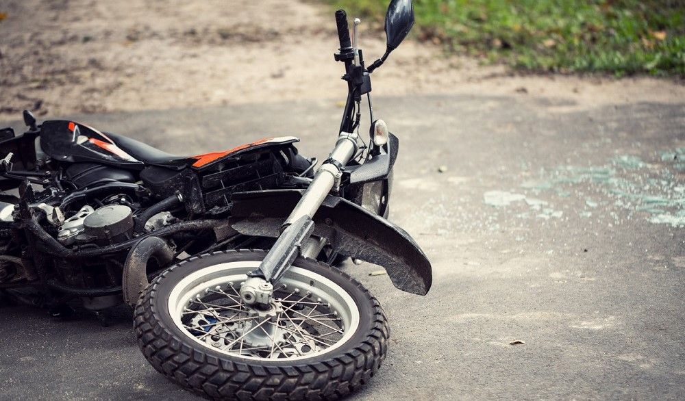 La alarma con localizador gps localiza dónde está una moto robada. Fuente: iStock/KatarzynaBialasiewicz