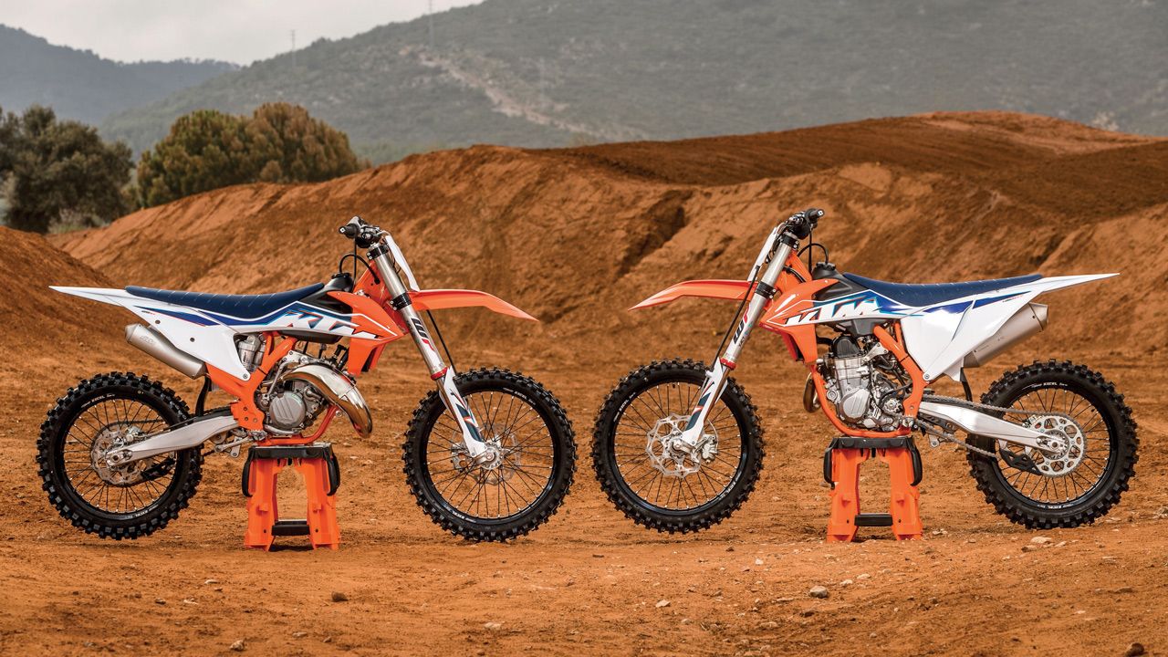 KTM 450 SXF y KTM 125 SX 2022