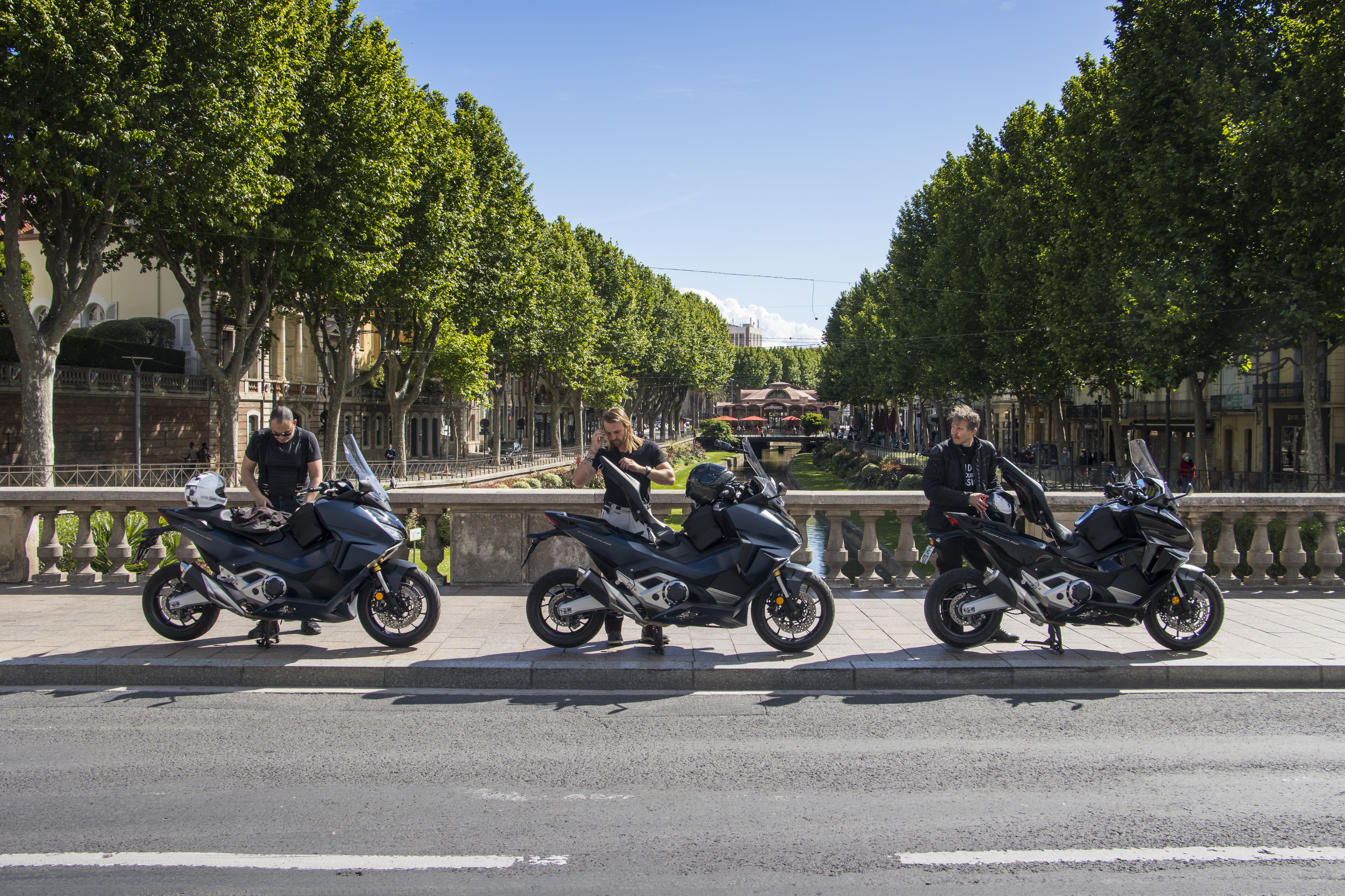 Ruta Barcelona Monaco en Honda Forza 750 (11)
