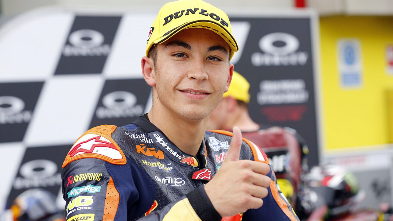 pole moto2 raul fernandez