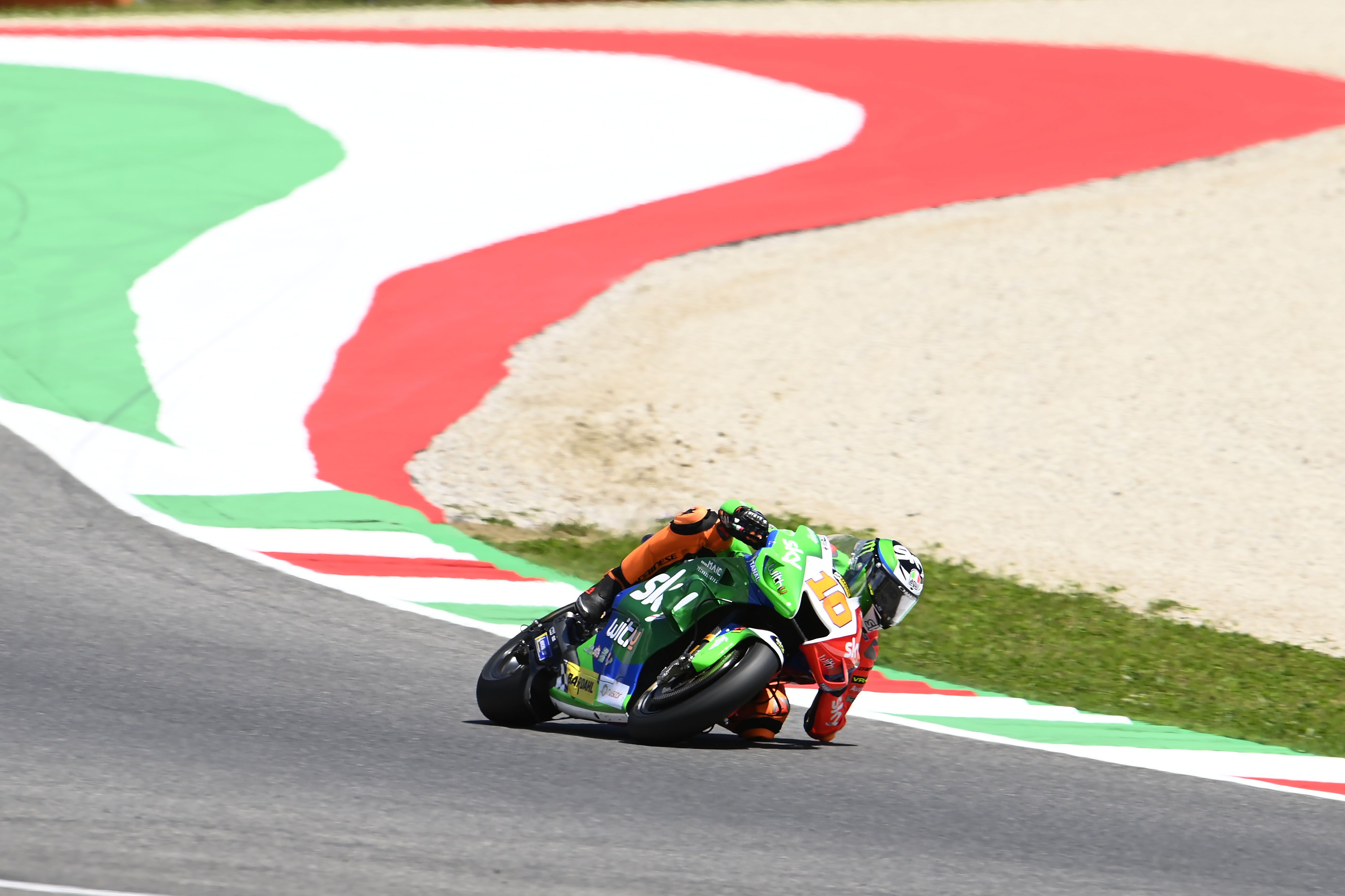 Luca Marini lució una decoración especial muy italiana