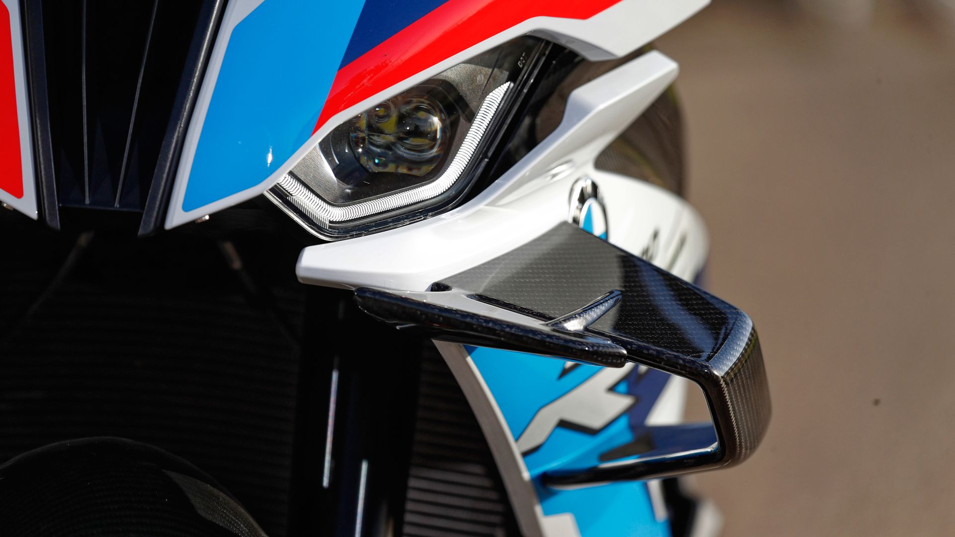 BMW M1000RR 2021 08