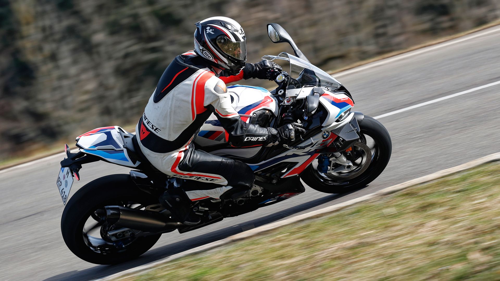 BMW M1000RR 2021 17