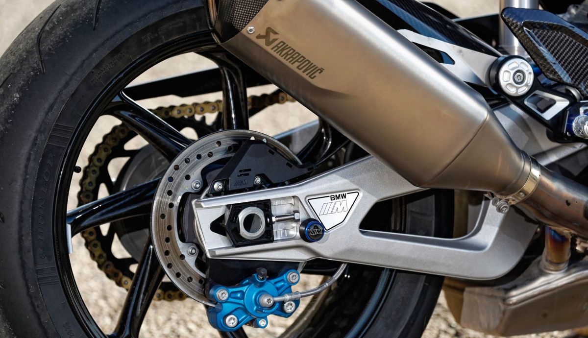 BMW M1000RR 2021 06