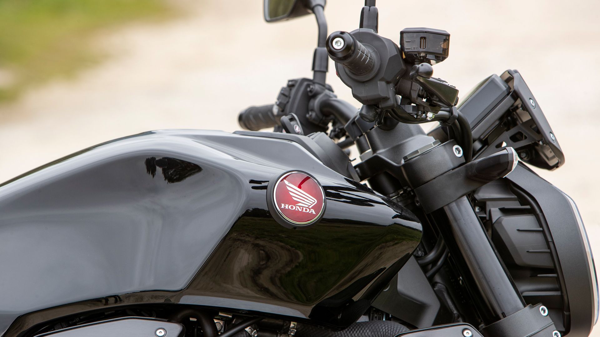Honda CB1000R Black Edition 2021 03