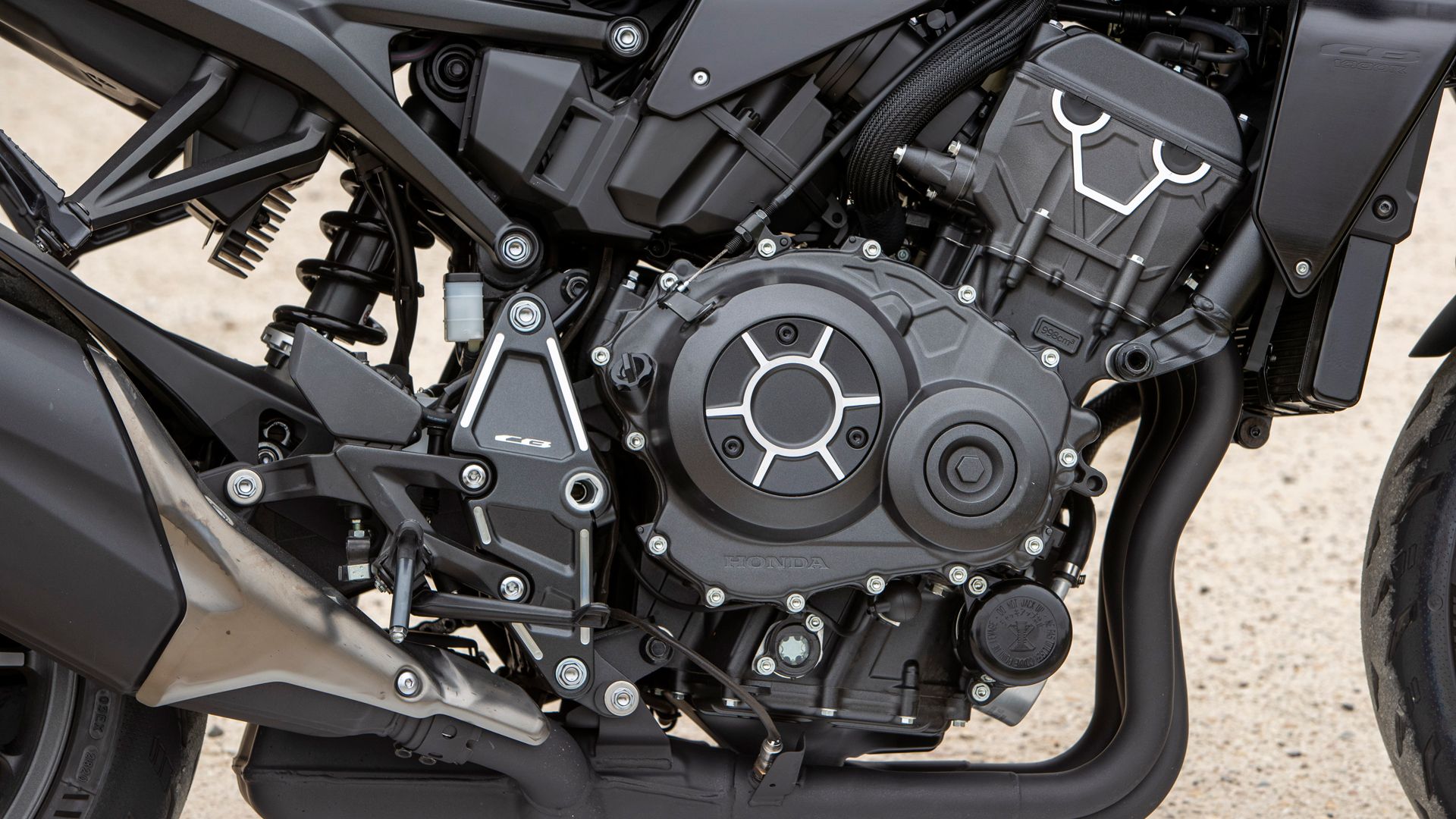 Honda CB1000R Black Edition 2021 04