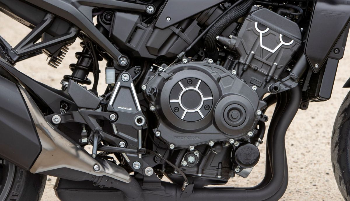 Honda CB1000R Black Edition 2021 04