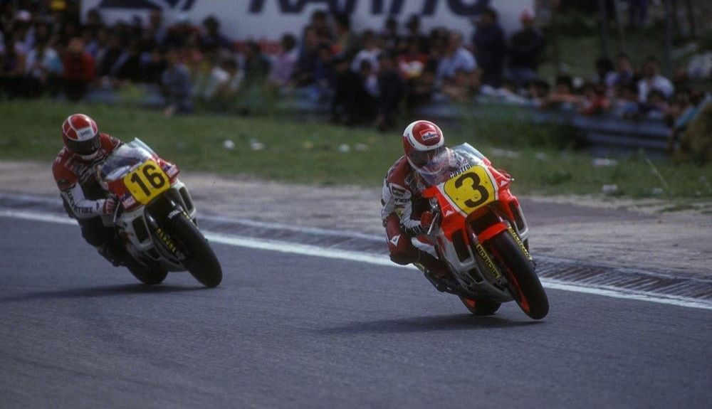 Eddie Lawson en el Circuito del Jarama en 1988 en una carrera de 500cc. Fuente: Gold & Goose Eddie Lawson en el Circuito del Jarama en 1988 en una carrera de 500cc. Fuente: Gold & Goose
