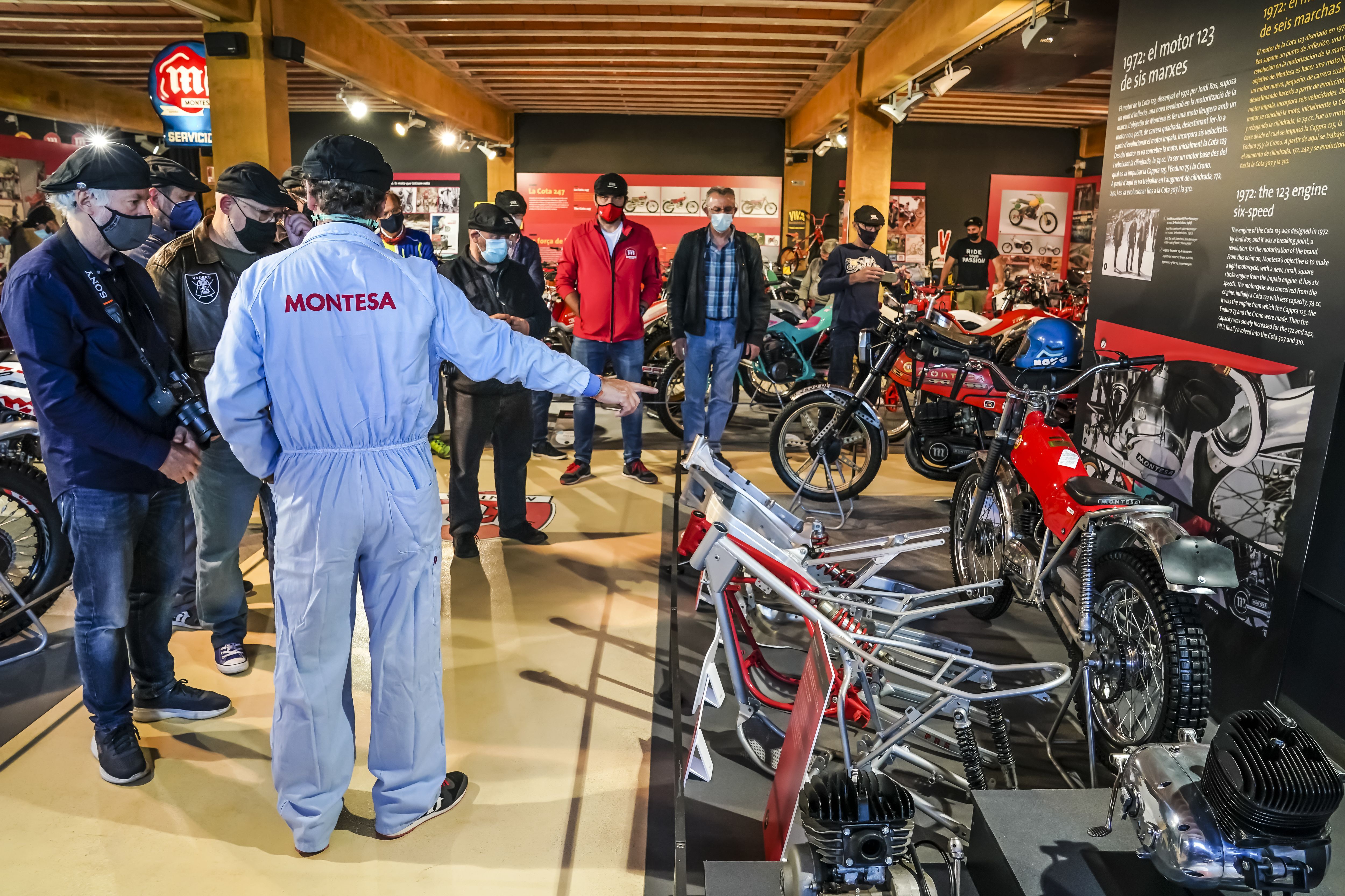 EXPOSICION MONTESA 75 ANIVERSARIO
