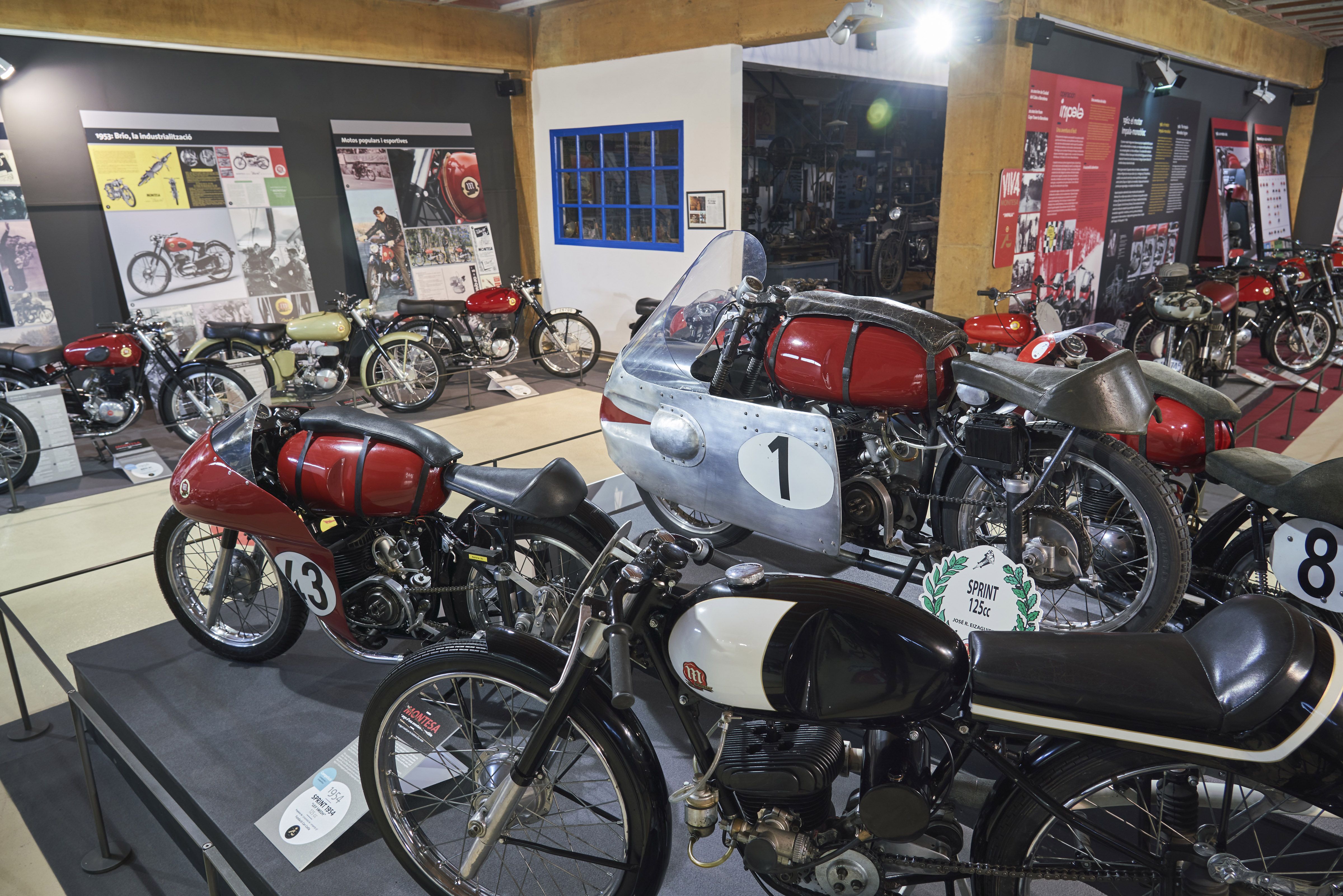 EXPOSICION MONTESA 75 ANIVERSARIO