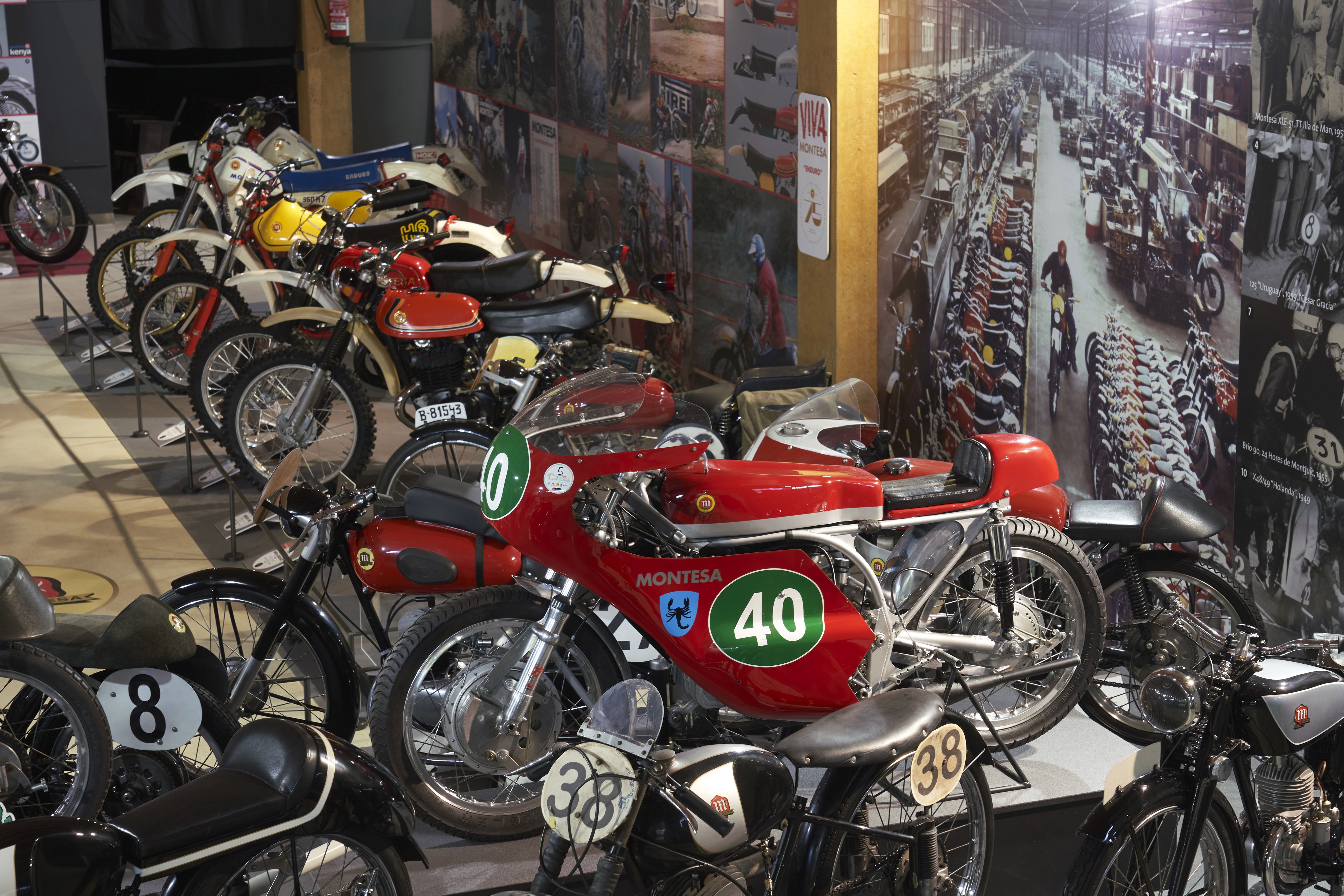 EXPOSICION MONTESA 75 ANIVERSARIO
