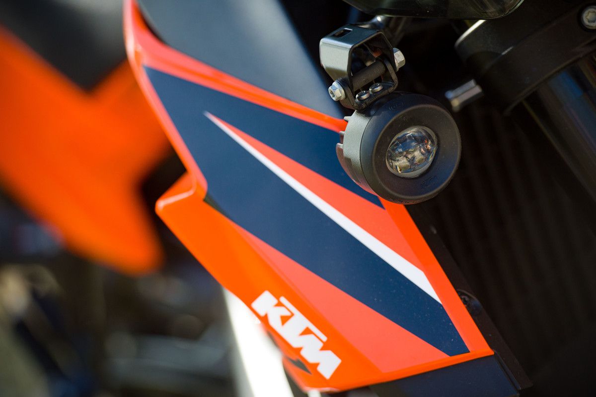 MY21 KTM 890 ADVENTURE  Static
