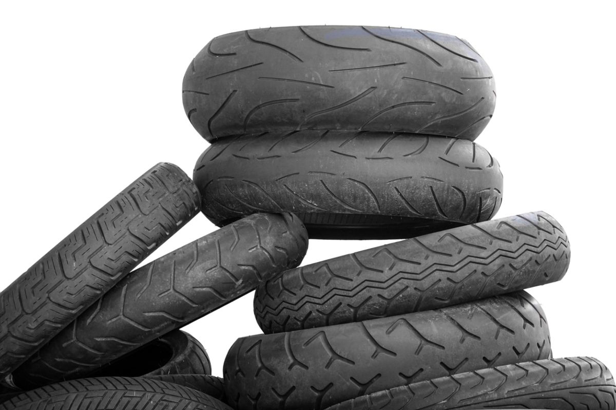 Diferentes neumáticos, entre los que se encuentran de tipo tubeless. Fuente: iStock / deepblue4you.