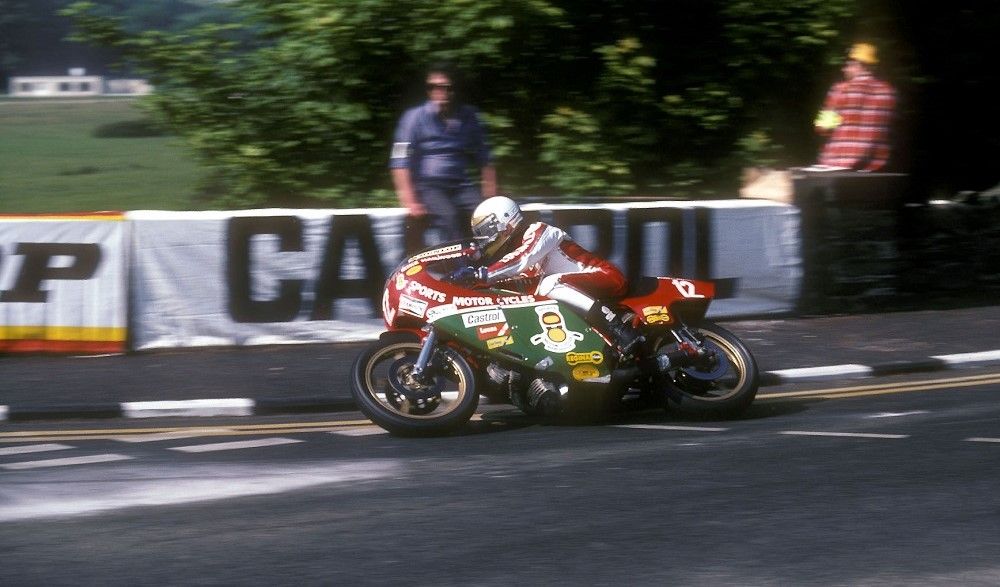 Mike Hailwood en la Isla de Man en la Fórmula TT de 1978. Fuente: Gold & Goose