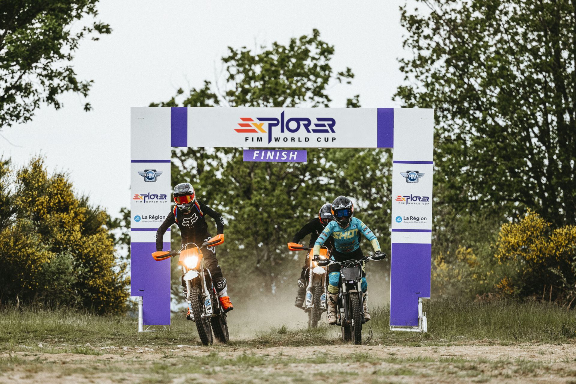  E-XPLORER World Cup