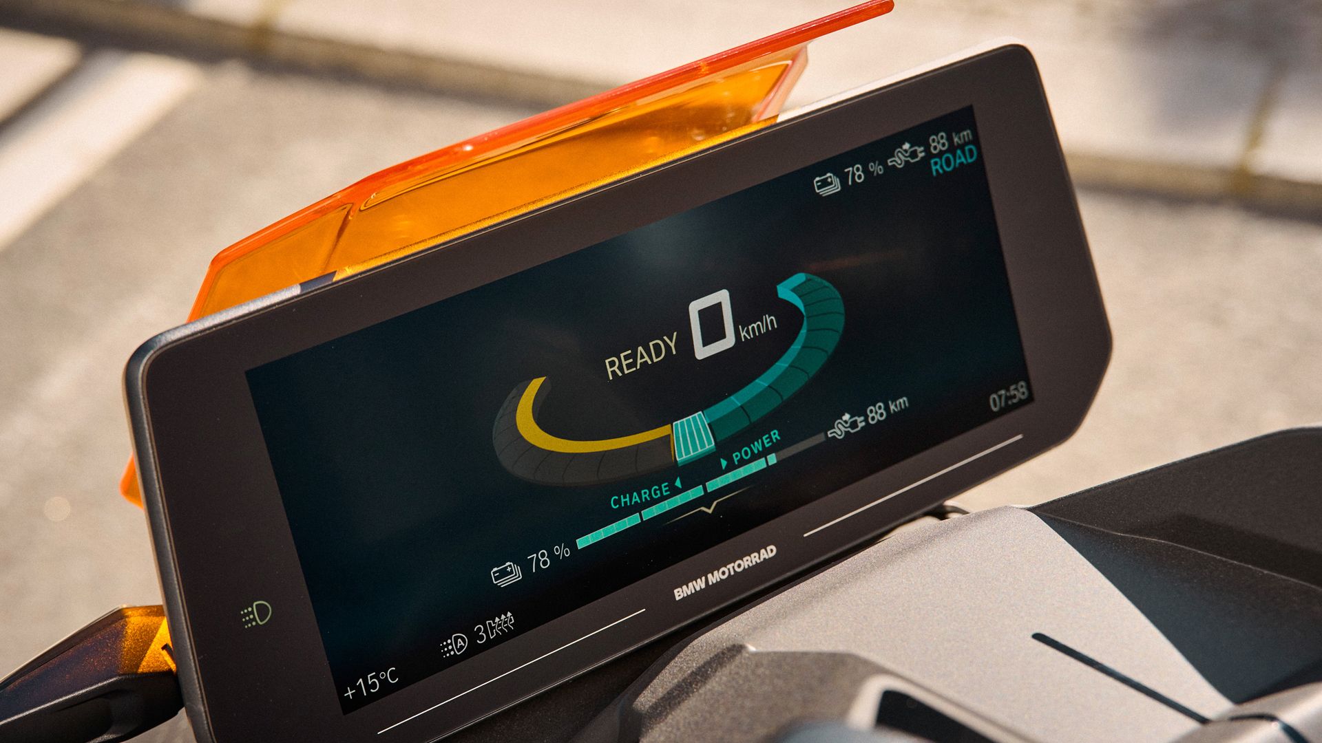 BMW CE 04 2022 (7)