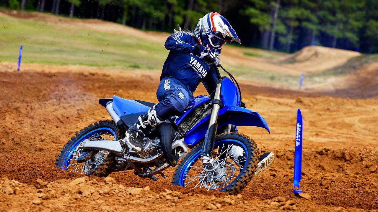 Yamaha YZ 125 2022.