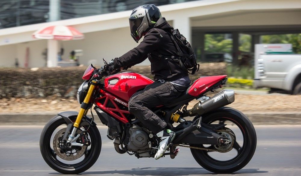El rodaje de una moto es esencial. Fuente: iStock/nuttapong.