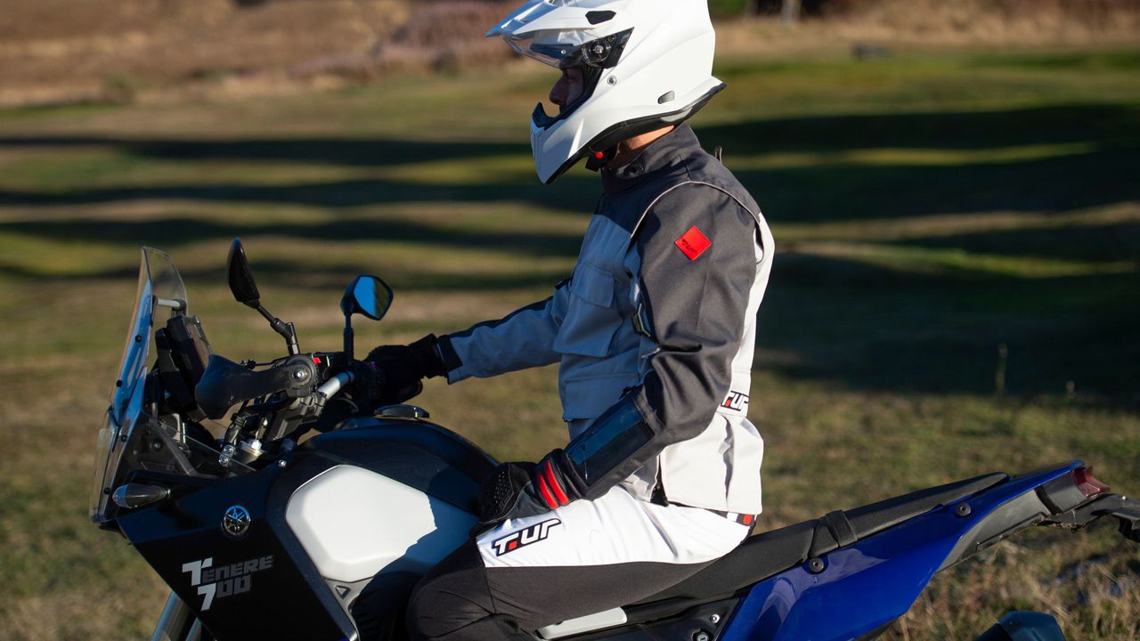 T.UR Three, equipamiento para los amantes del trail-enduro