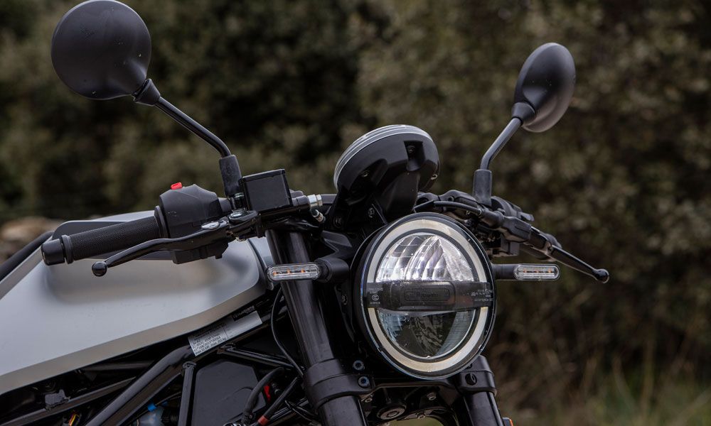 Husqvarna Vitpilen 401