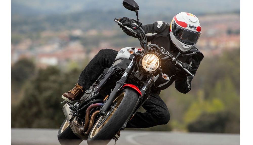 Yamaha XSR750 Yamaha XSR750