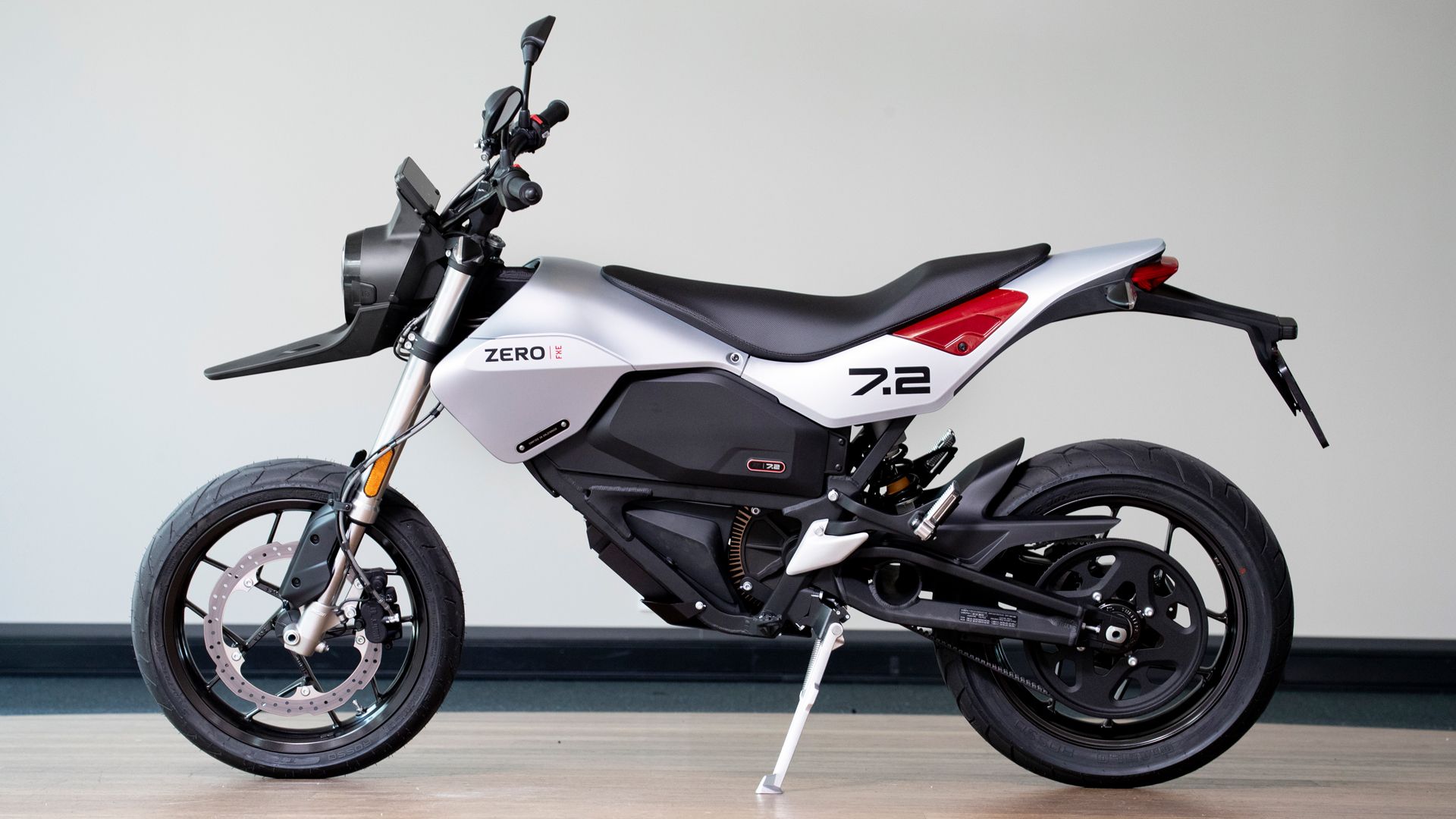 Zero FXE 2021 01