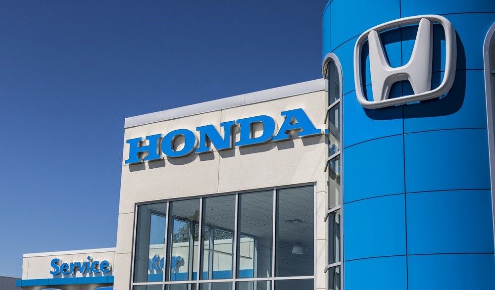 Concesionario de Honda. Fuente: iStock/jetcityimage.
