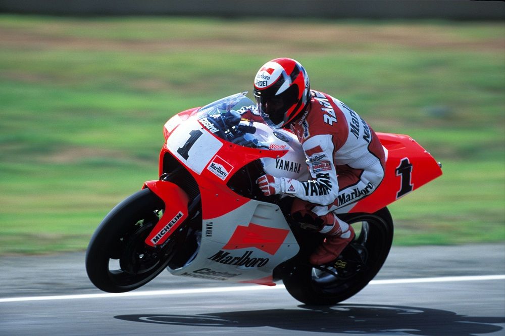 Wayne Rainey en la Yamaha de 500 cc de 1992. Fuente: Gold & Goose.