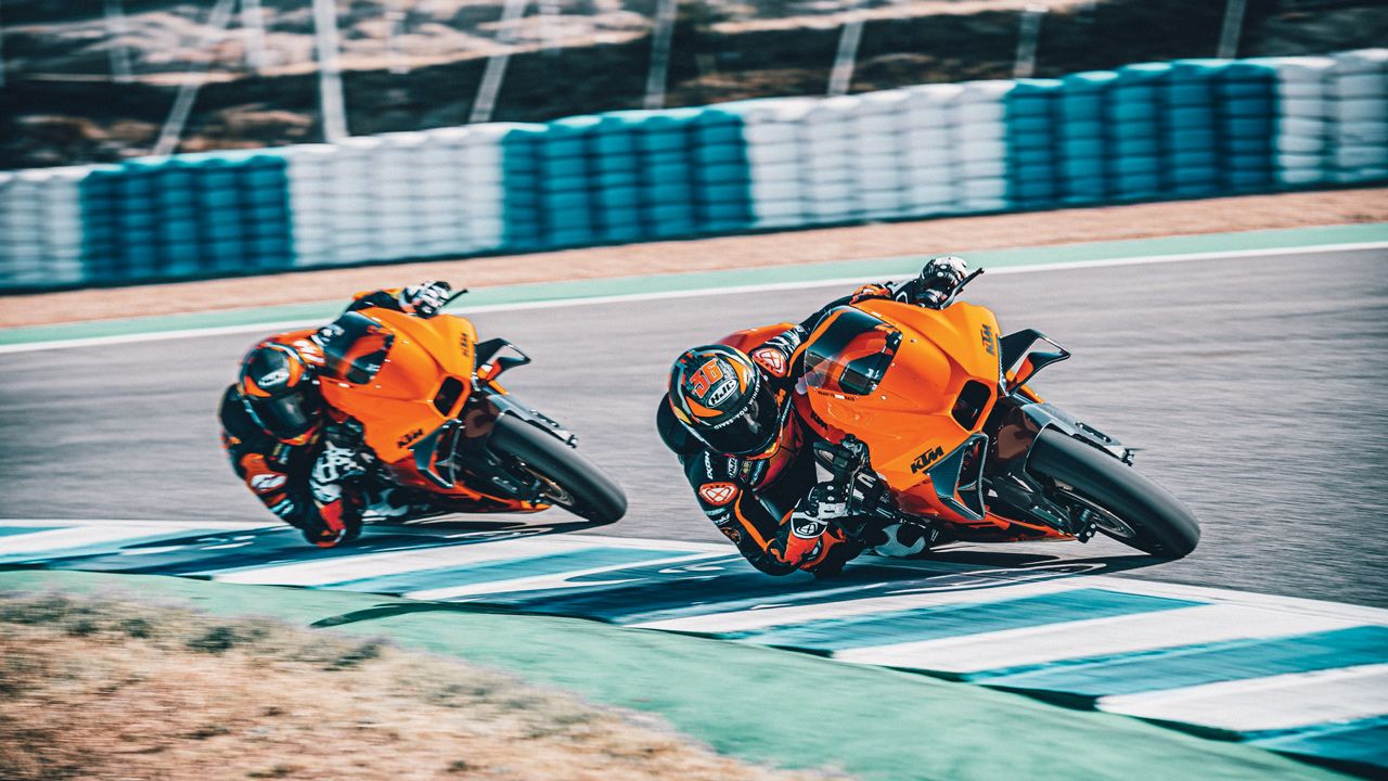 KTM RC 8C