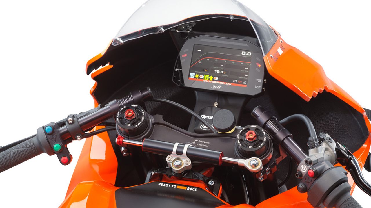 KTM RC 8C