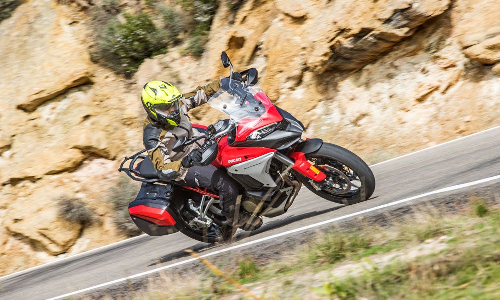Ducati Multistrada V4S: 