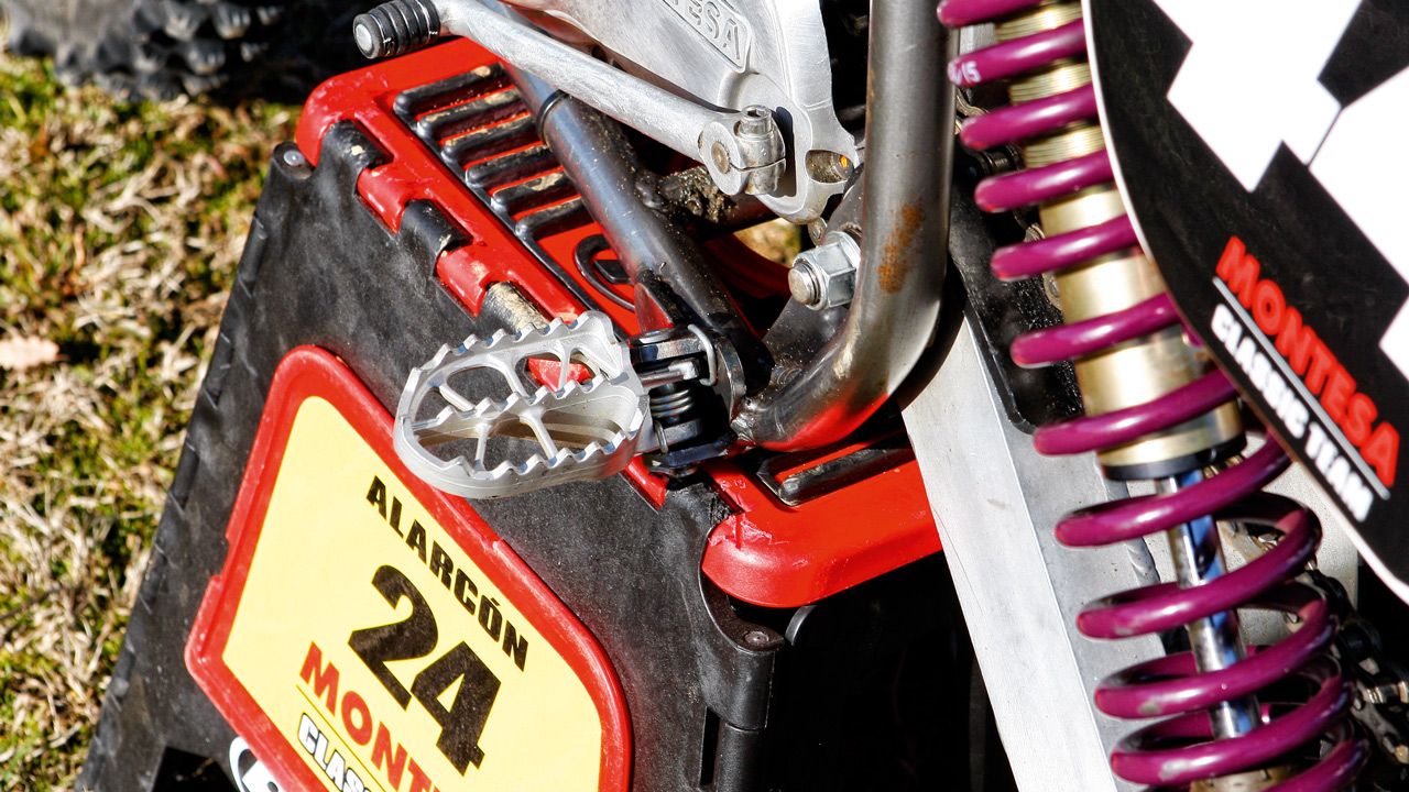 Montesa Cappra 360.