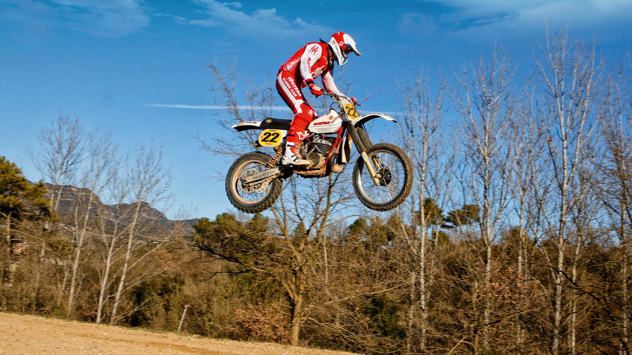 Montesa Cappra Classic Team.
