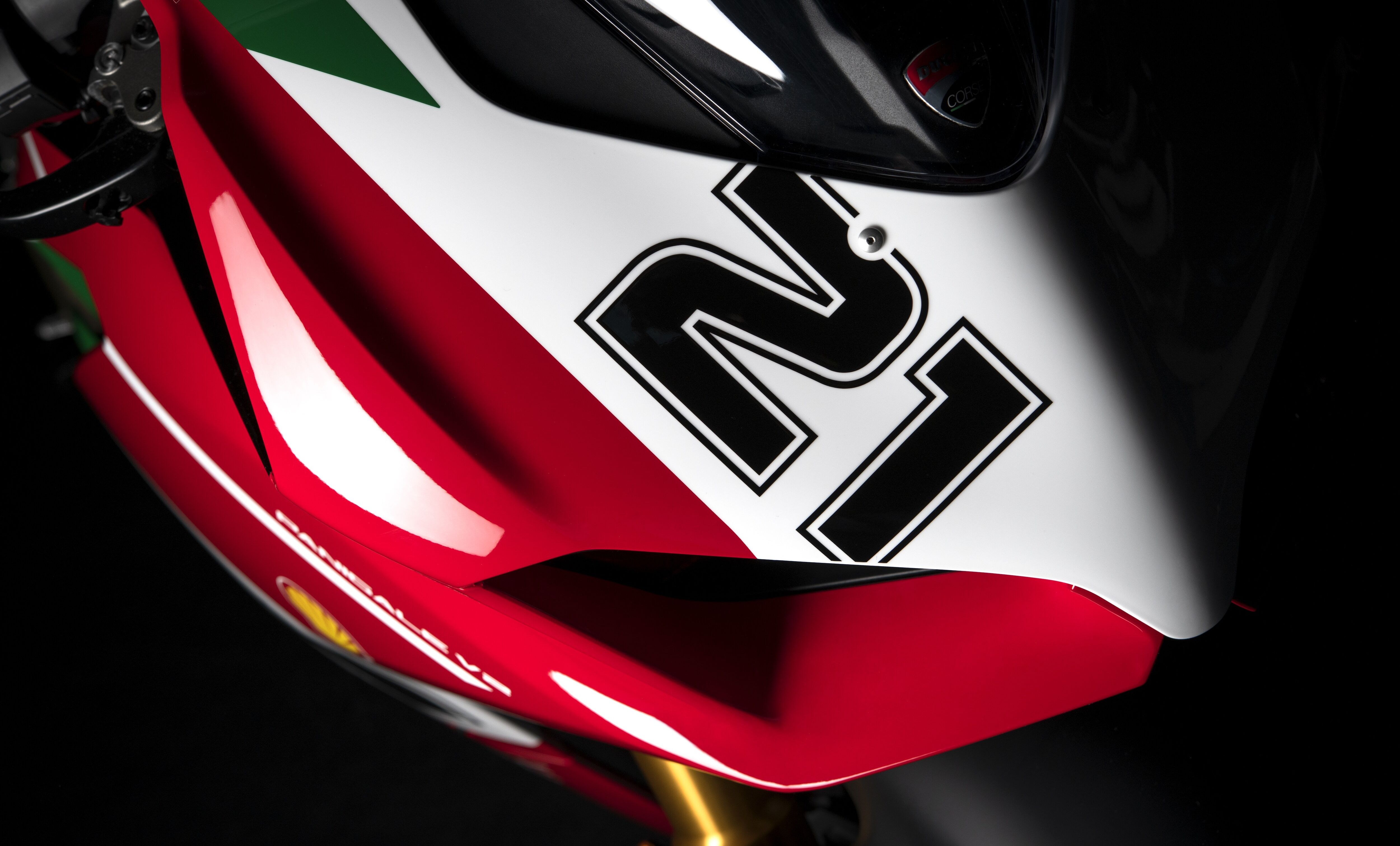 Ducati Panigale V2 Bayliss 1st Championship 20th Anniversary 08