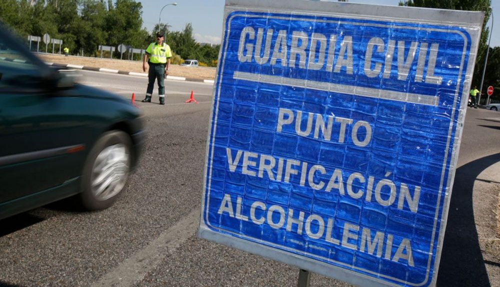 Los bulos y falsos mitos que la DGt desmiente para usar antes de un control de alcoholemia