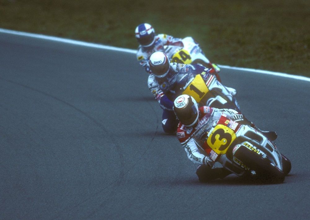 Rainey, Lawson y Schwantz en las motos de 500cc con motor de dos tiempos. Fuente: Gold & Goose.