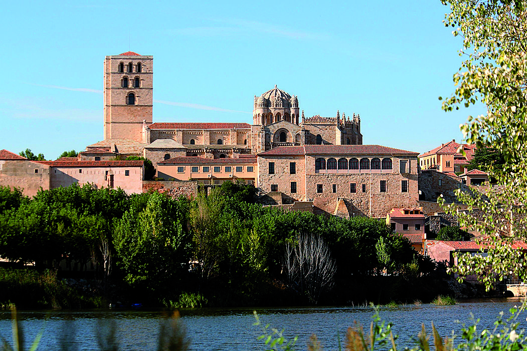 Salamanca en moto.