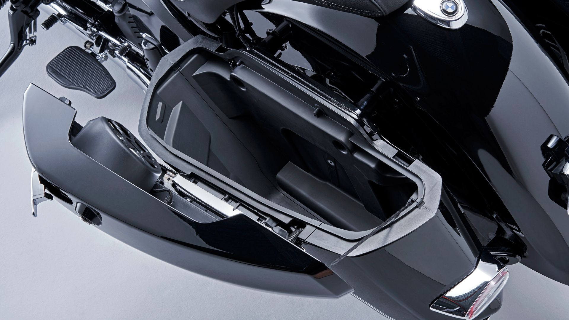 BMW R18 B 16