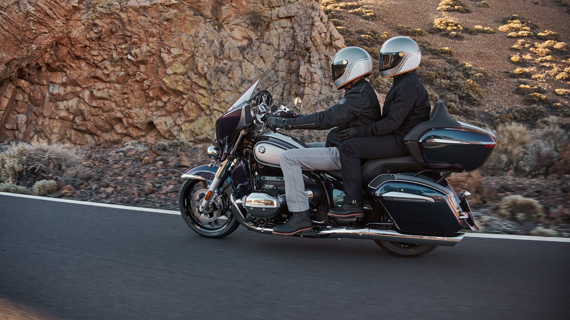 BMW R18 Transcontinental 09