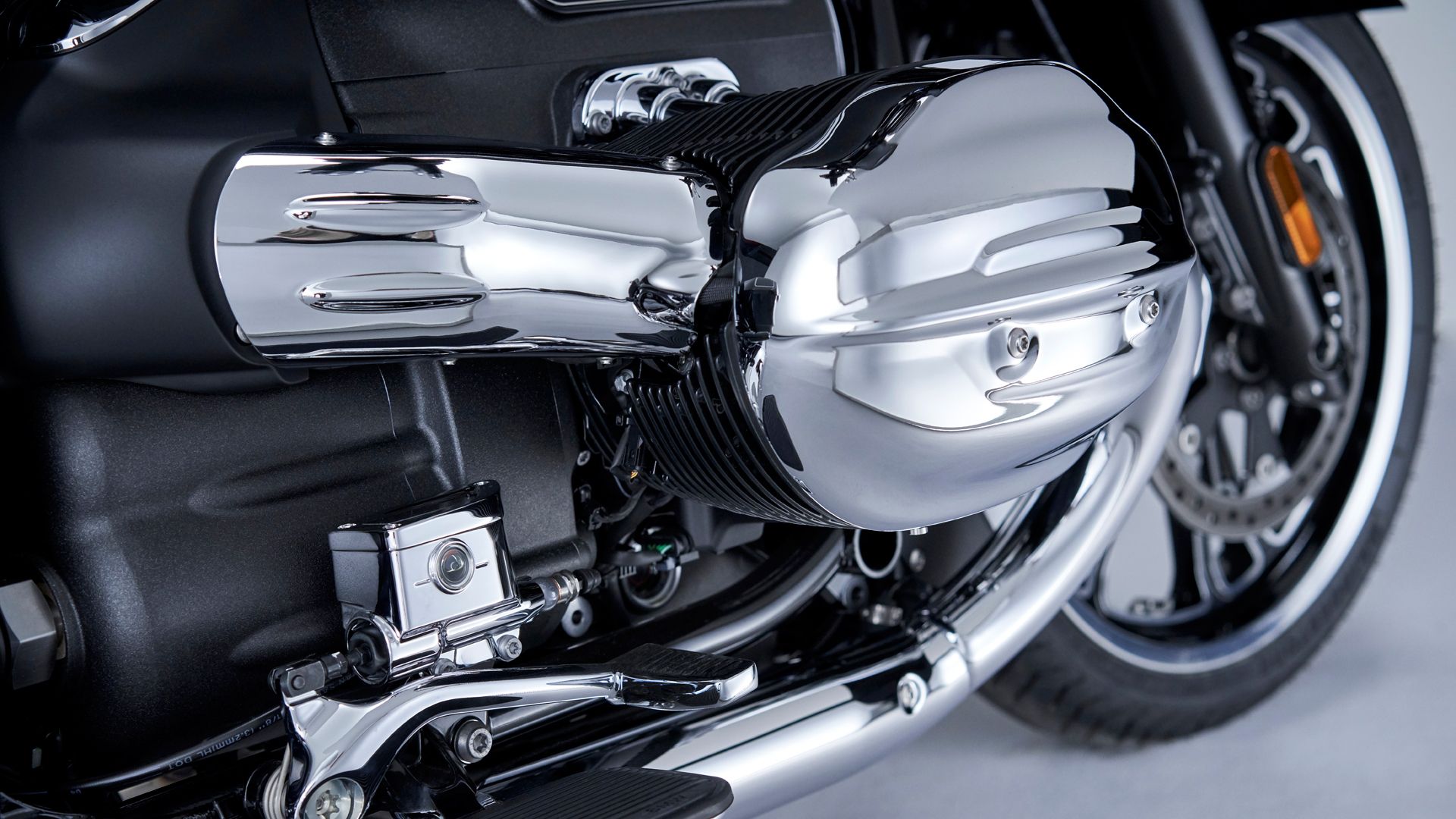BMW R18 Transcontinental 15